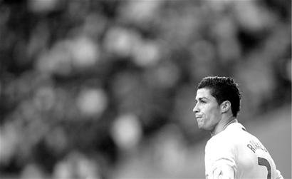 意媒：安古伊萨仅出现肌肉紧张并未受伤，预计休战10天