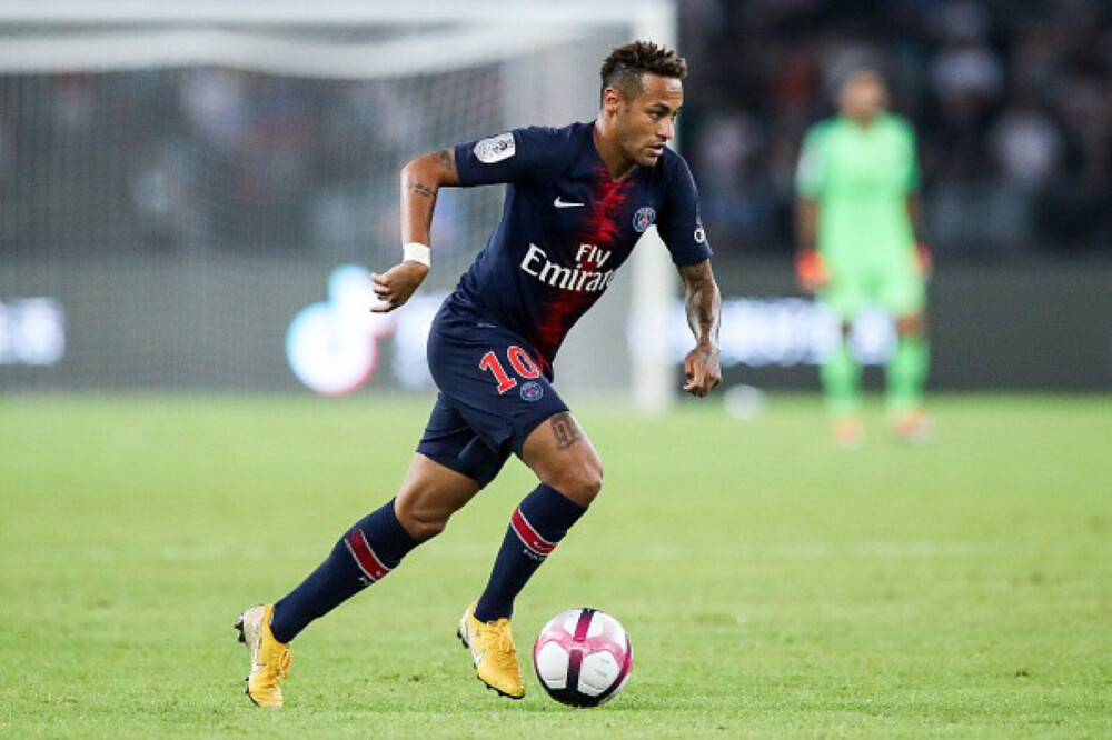 中超联赛总结：积分榜前三分析,