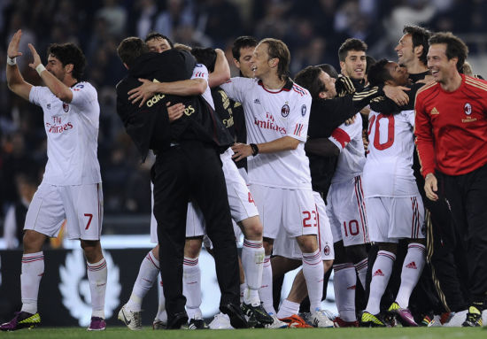 库库忆转会曼城失败：瓜帅点名我跪着去都行，但布莱顿要价高